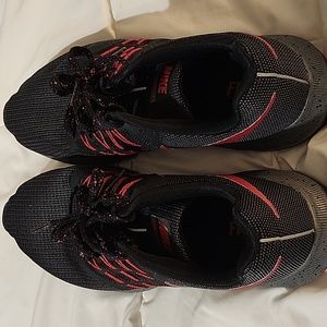 Nike Fiesole running shoes